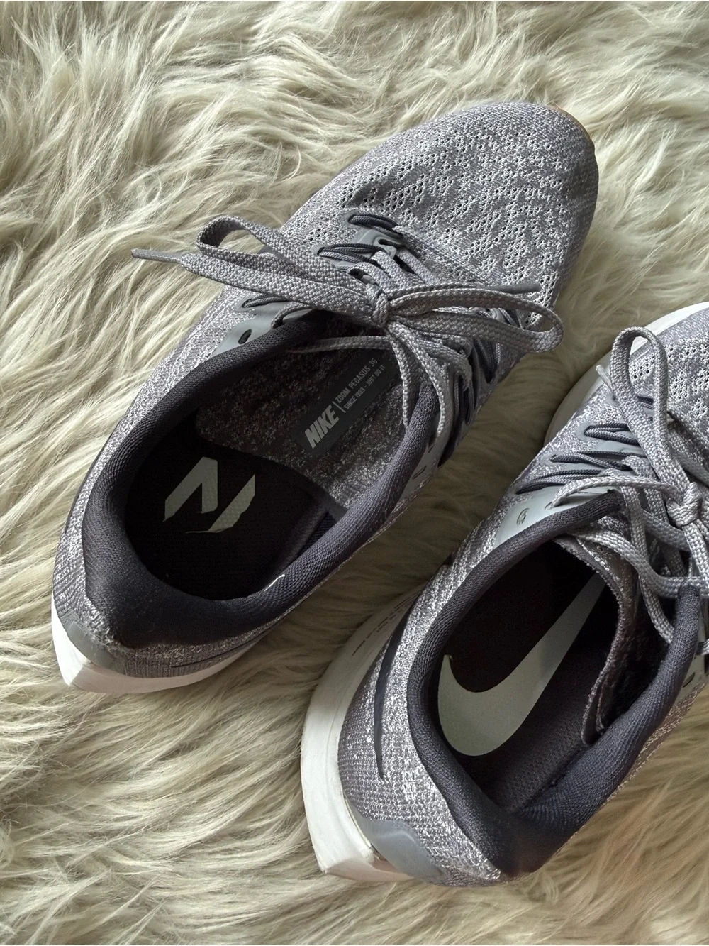 Nike Women’s Air Zoom Pegasus 36 Size 8.5